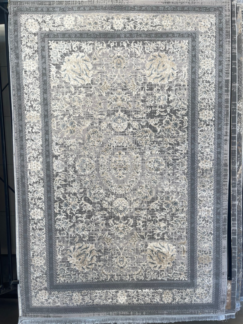 فرش ایرانیان باستان کد 1040